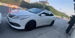 هيونداي أزيرا